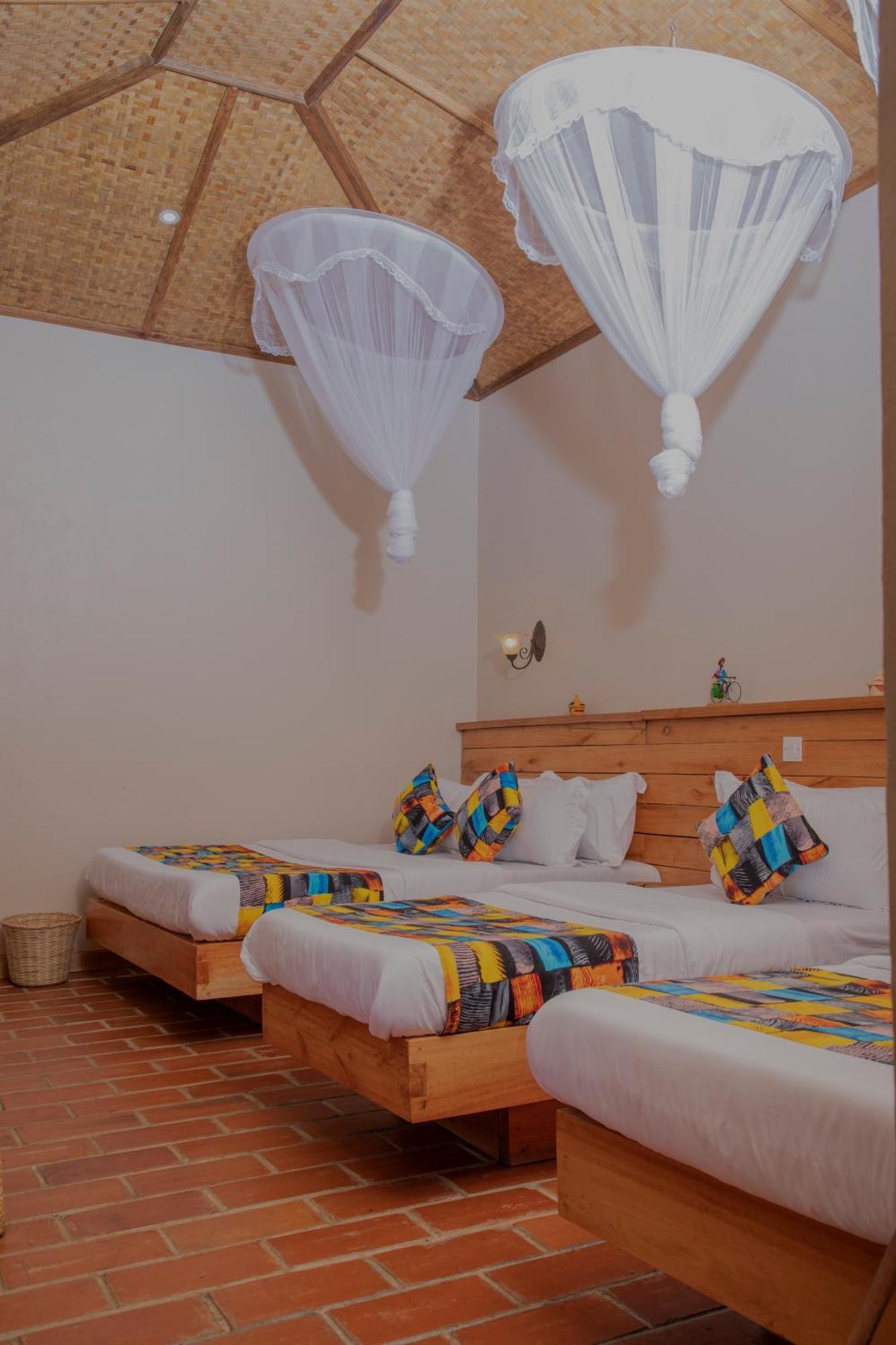 Kaswa Lodge Fort Portal Extérieur photo