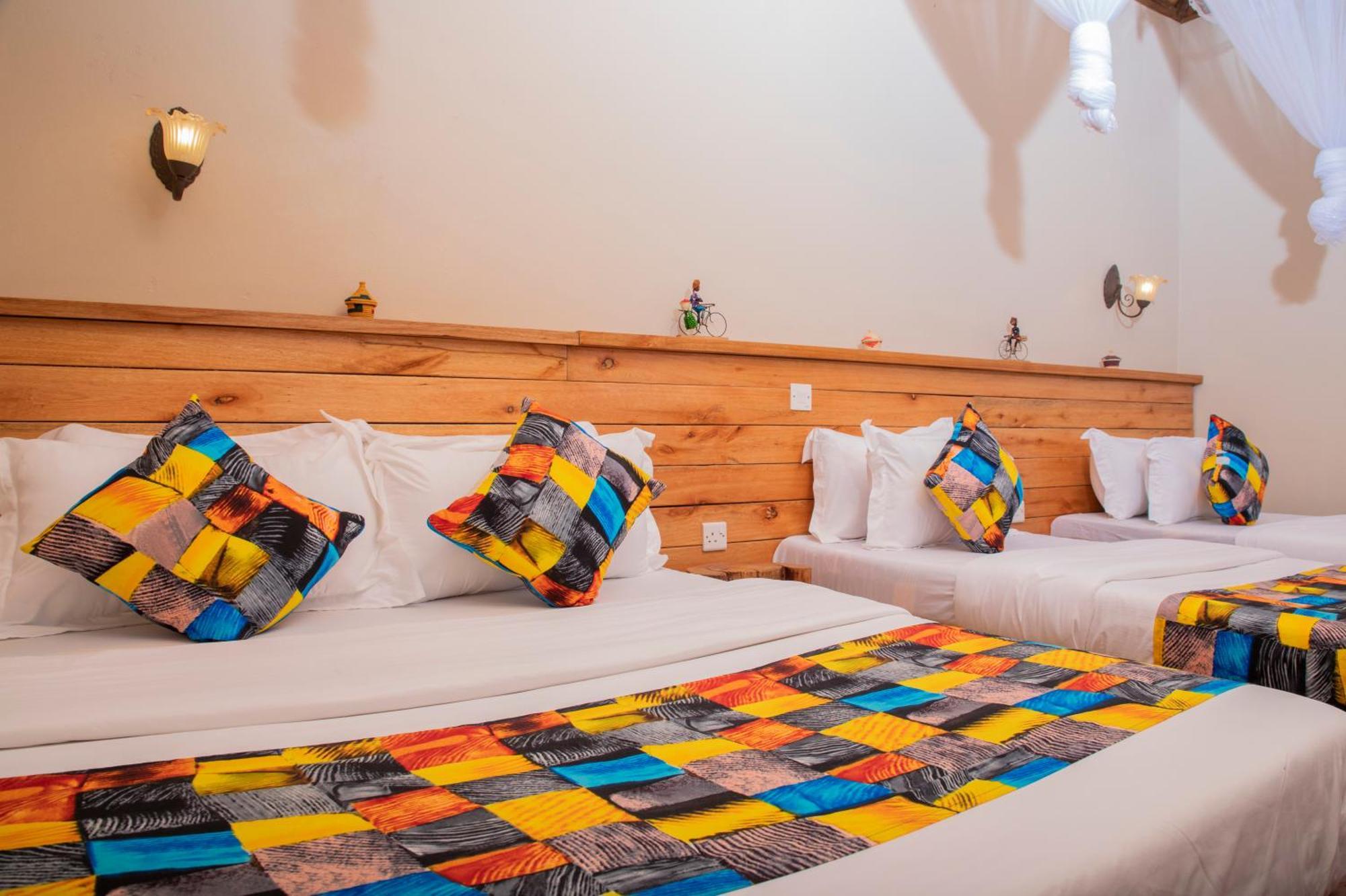 Kaswa Lodge Fort Portal Extérieur photo