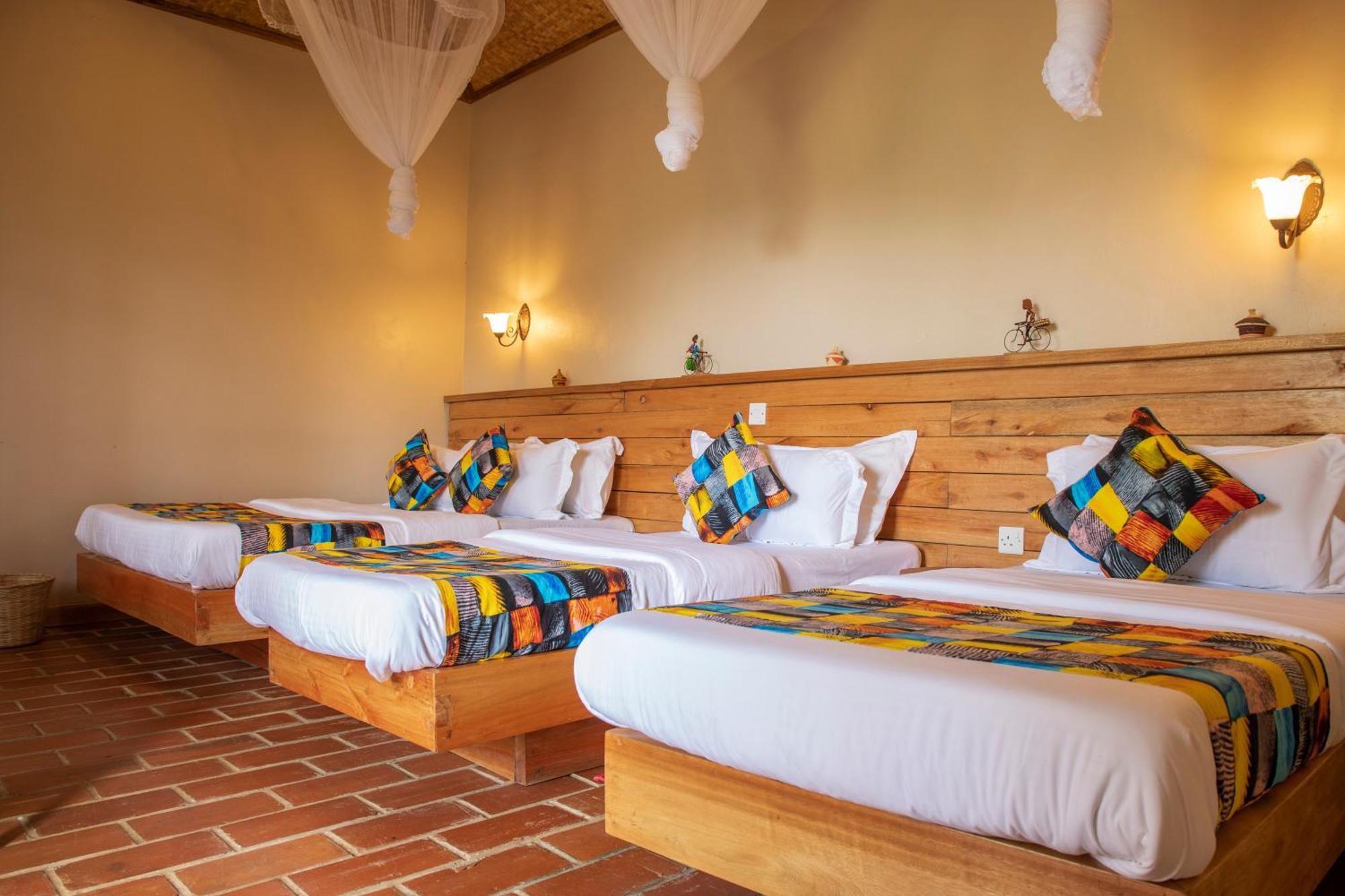 Kaswa Lodge Fort Portal Extérieur photo